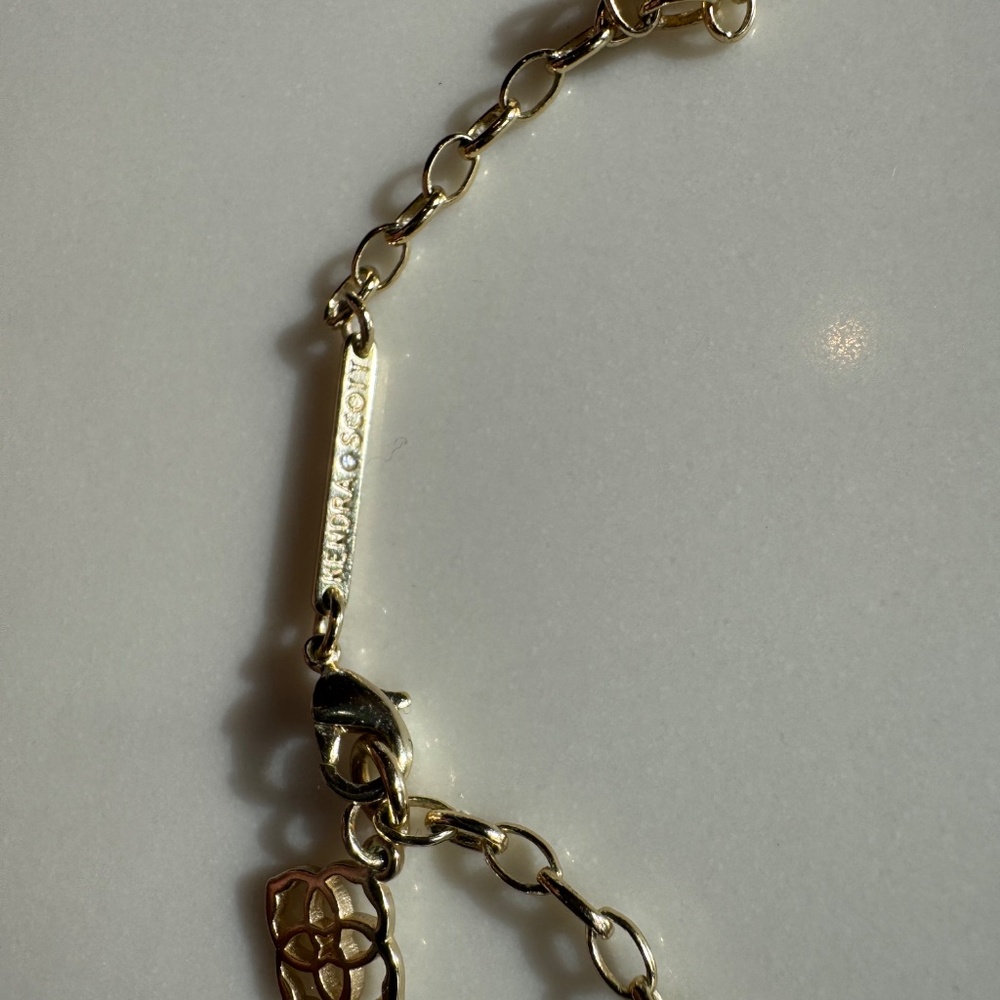Kendra Scott Layla Necklace and earring SET - Picture 7 of 9